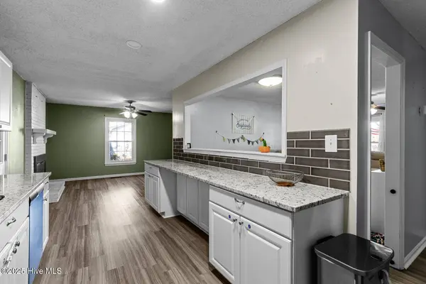 909 Gattis RD, Jacksonville, NC 28546