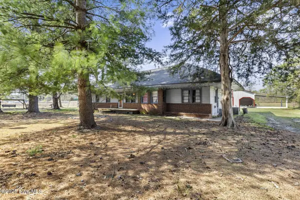 325 Bartlett RD, Warsaw, NC 28398