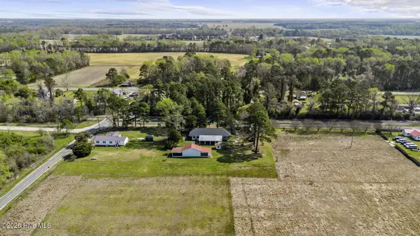 325 Bartlett RD, Warsaw, NC 28398