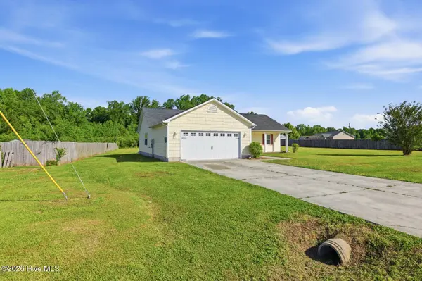111 Woodbury Farm DR, Jacksonville, NC 28540