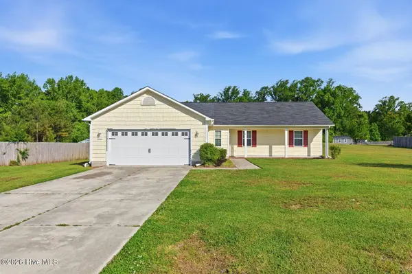 111 Woodbury Farm DR, Jacksonville, NC 28540