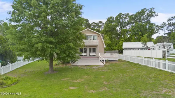 524 Odum DR, Hubert, NC 28539