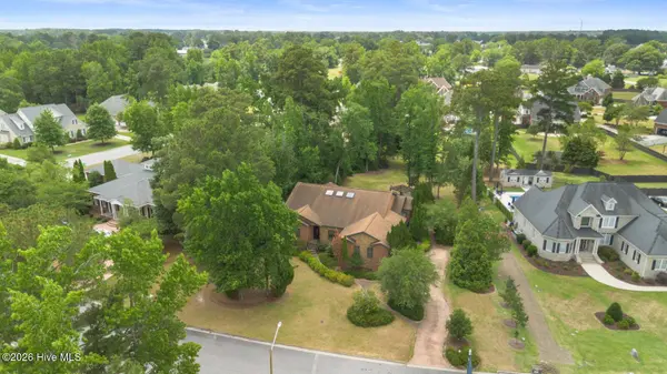 146 Lismore DR, Winterville, NC 28590