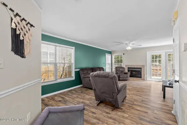 108 Yellowwood DR, Jacksonville, NC 28546