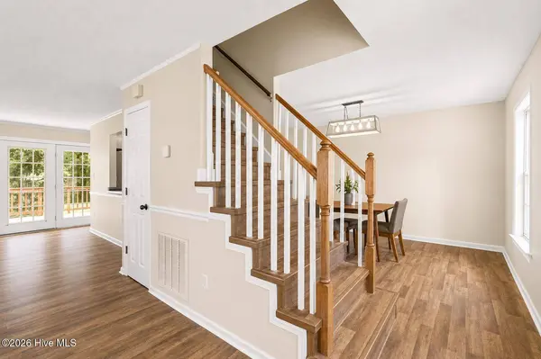 108 Yellowwood DR, Jacksonville, NC 28546
