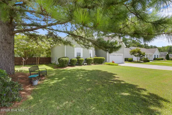 221 Palomino LN, Swansboro, NC 28584