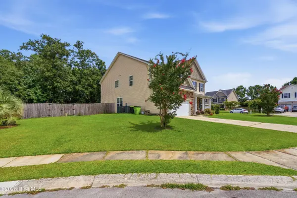 500 Sea Grass CT, Swansboro, NC 28584