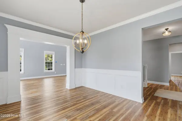 500 Sea Grass CT, Swansboro, NC 28584