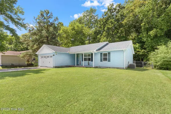 216 S Creek DR, Jacksonville, NC 28540