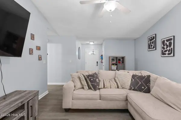 216 S Creek DR, Jacksonville, NC 28540