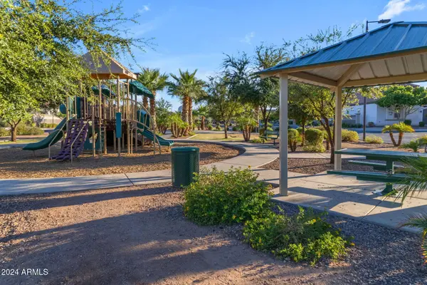 4306 E YELLOWSTONE Place, Chandler, AZ 85249