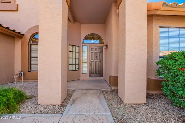 1517 W Islandia Drive, Gilbert, AZ 85233