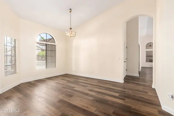 1517 W Islandia Drive, Gilbert, AZ 85233