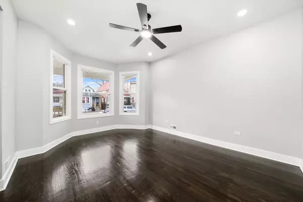 6227 S Laflin ST, Chicago, IL 60636