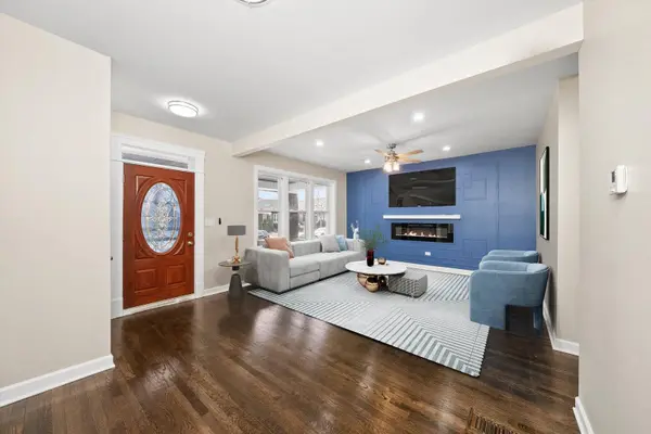 8140 S Throop ST, Chicago, IL 60620