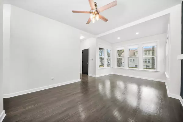 11254 S Stewart AVE, Chicago, IL 60628