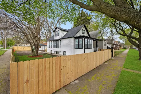 11254 S Stewart AVE, Chicago, IL 60628