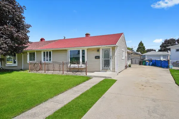 8759 S Kilbourn AVE, Hometown, IL 60456