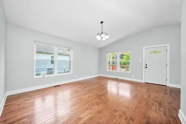 6505 S Wood ST, Chicago, IL 60636