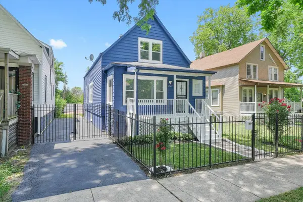 8546 S Lowe AVE, Chicago, IL 60620