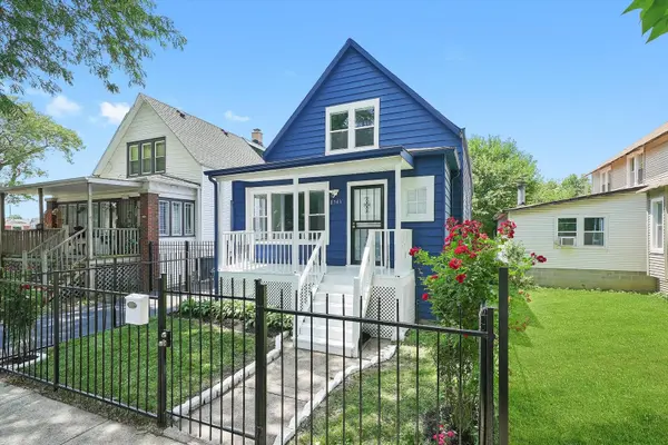 8546 S Lowe AVE, Chicago, IL 60620
