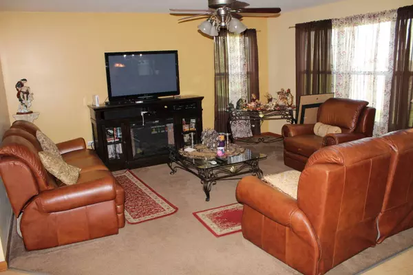 6501 ROTH DR, Joliet, IL 60431