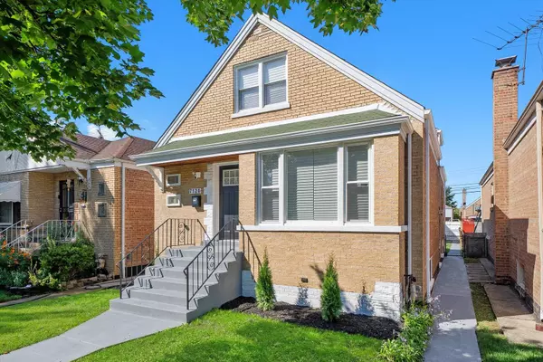 7120 S Lawndale AVE, Chicago, IL 60629