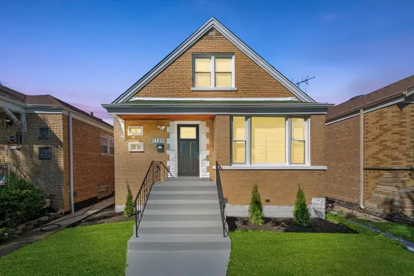 7120 S Lawndale AVE, Chicago, IL 60629