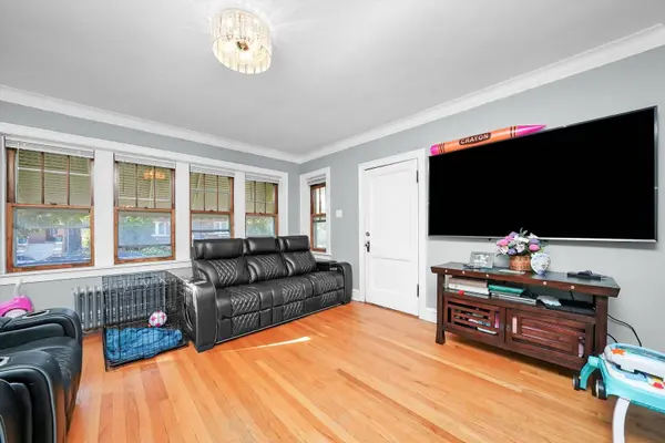 5108 W Wrightwood AVE, Chicago, IL 60639
