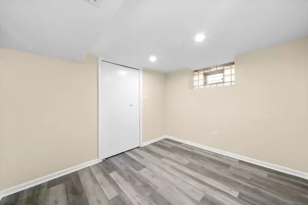 11009 S Normal AVE, Chicago, IL 60628