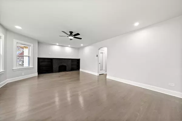 11009 S Normal AVE, Chicago, IL 60628