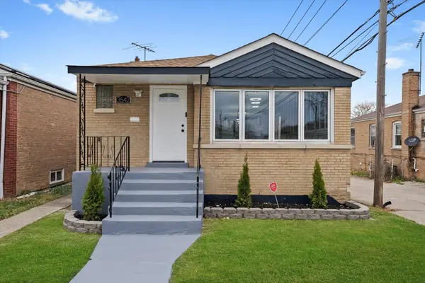 3542 W 77th ST, Chicago, IL 60652