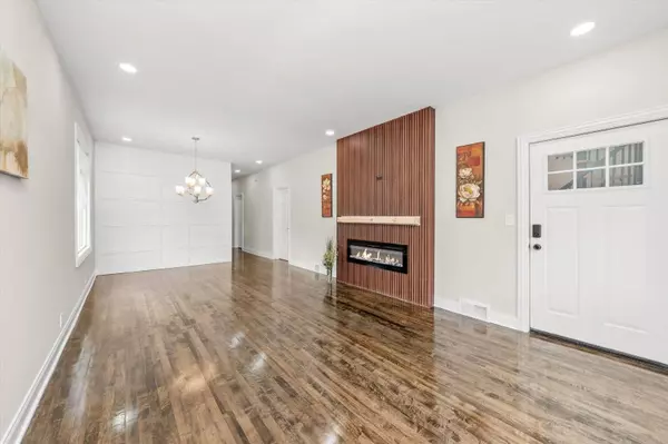 721 W 116th ST, Chicago, IL 60628