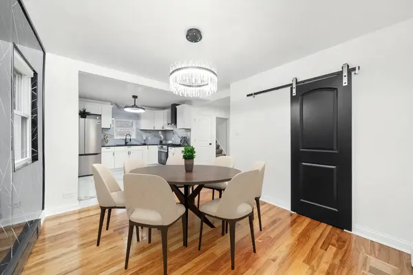 6849 S Keeler AVE, Chicago, IL 60629