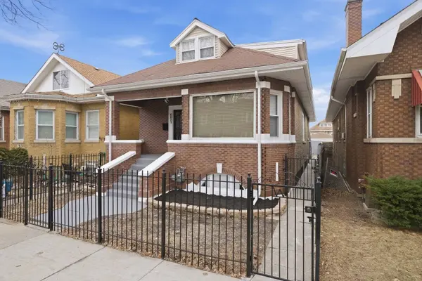 6621 S Fairfield AVE, Chicago, IL 60629
