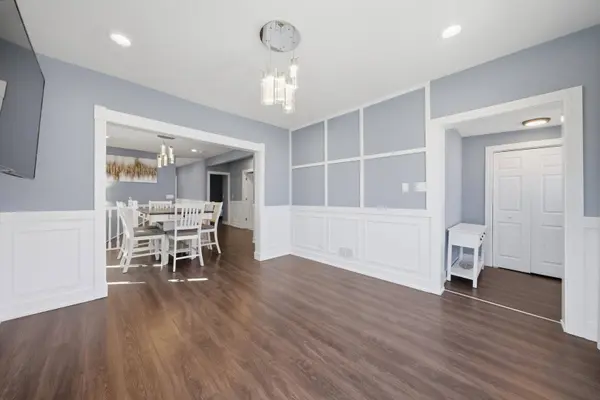 11354 S Harvard AVE, Chicago, IL 60628