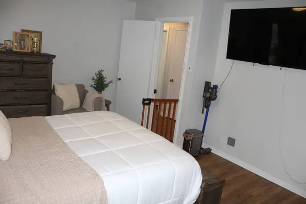 6034 S Komensky AVE, Chicago, IL 60629