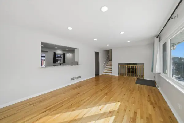 7635 S Oconto AVE, Bridgeview, IL 60455