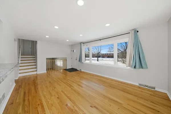 7635 S Oconto AVE, Bridgeview, IL 60455