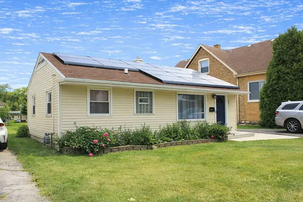 4627 Custer AVE, Lyons, IL 60534