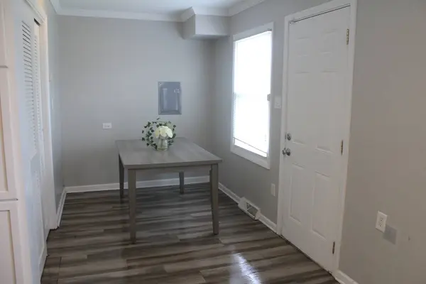 4627 Custer AVE, Lyons, IL 60534