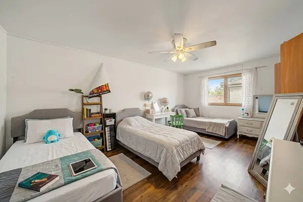 8916 W 85th PL, Justice, IL 60458