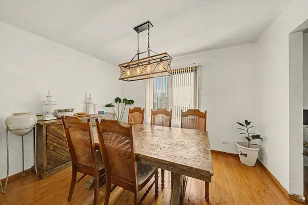 8916 W 85th PL, Justice, IL 60458