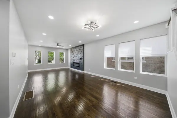 9316 S May ST, Chicago, IL 60620