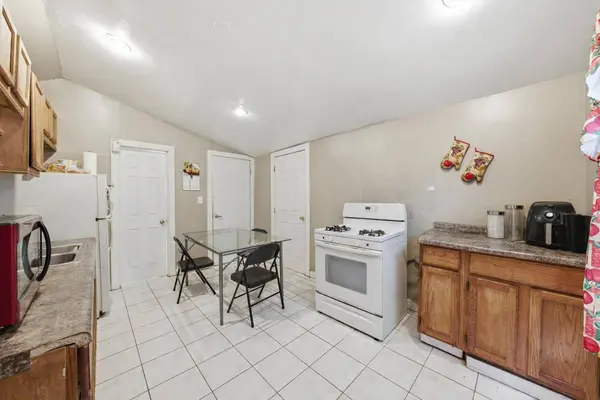 7219 S Wood ST, Chicago, IL 60636
