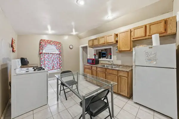 7219 S Wood ST, Chicago, IL 60636