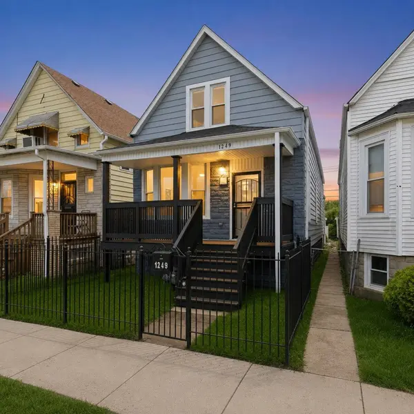 1249 W 73rd PL, Chicago, IL 60636