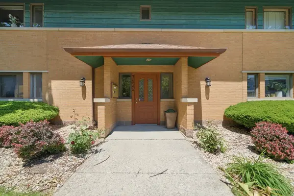 7525 Adams ST #1W, Forest Park, IL 60130