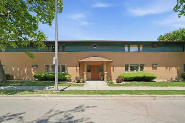 7525 Adams ST #1W, Forest Park, IL 60130