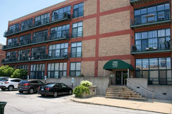 1727 S Indiana AVE #212, Chicago, IL 60616